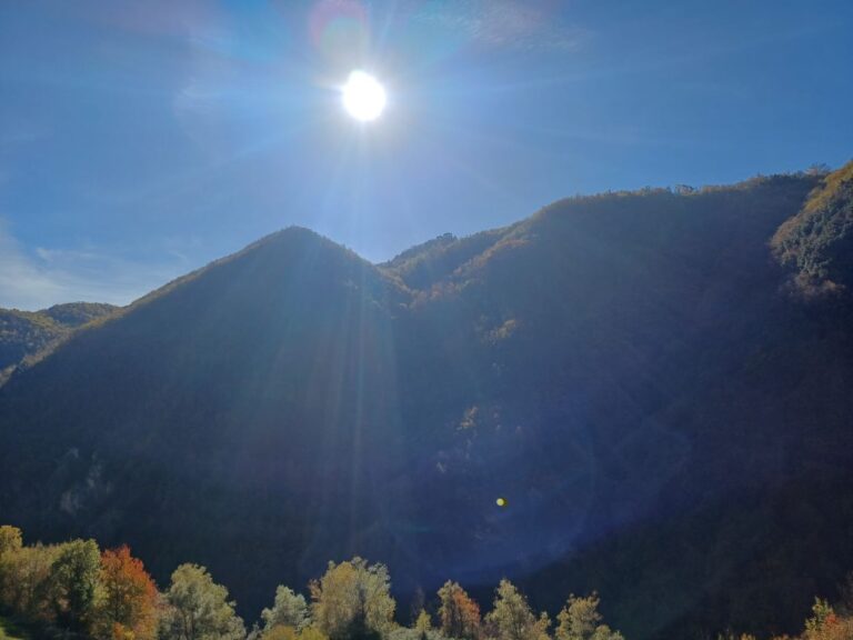 Nella Valle del Vezzola. Domenica 22 febbraio 2026